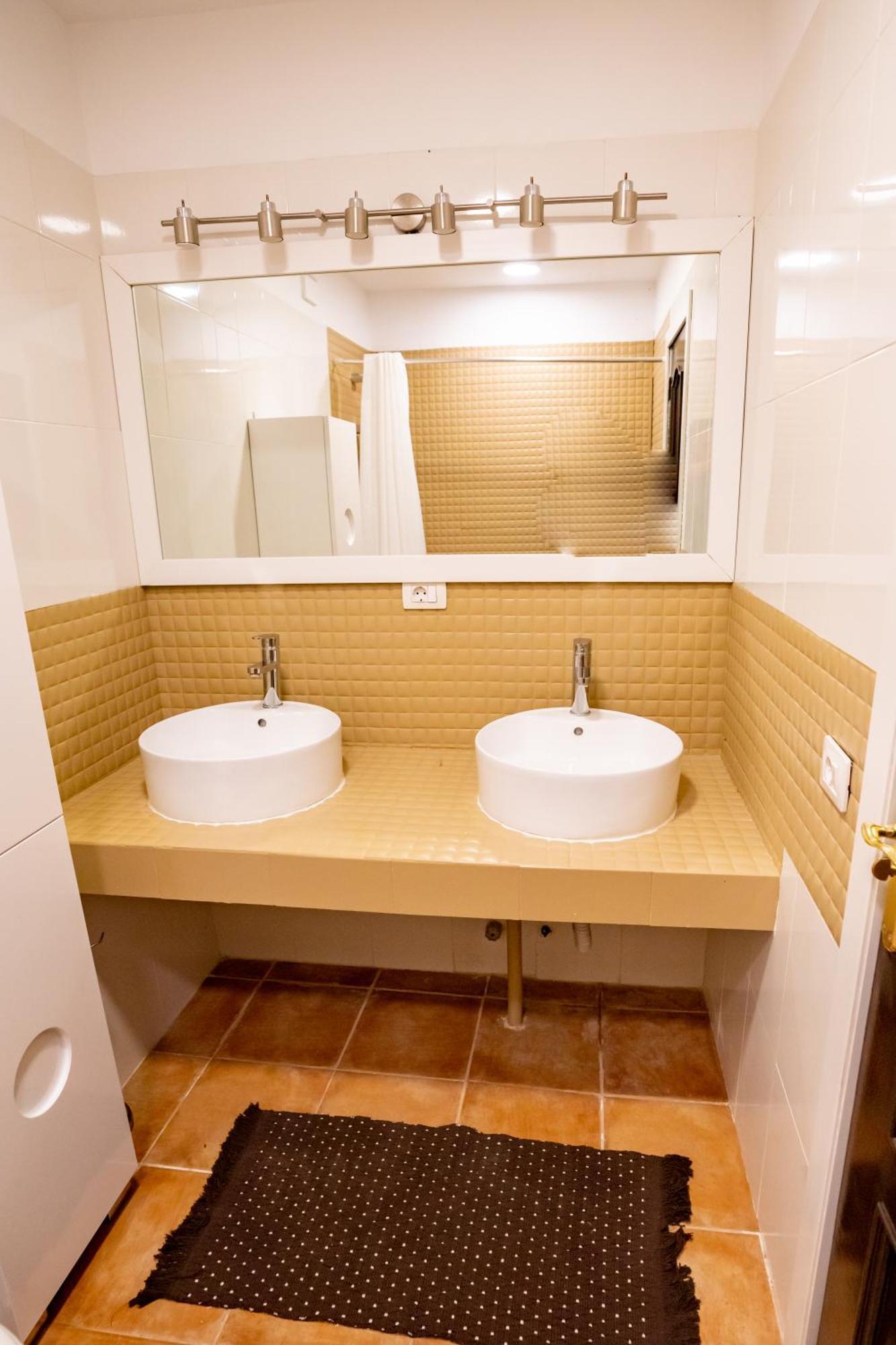 Casa Julio - Alcala Complete Coastal Retreat - Entire Apartment - 3 Min Walk From The Ocean - Shared Entrance With Host 外观 照片