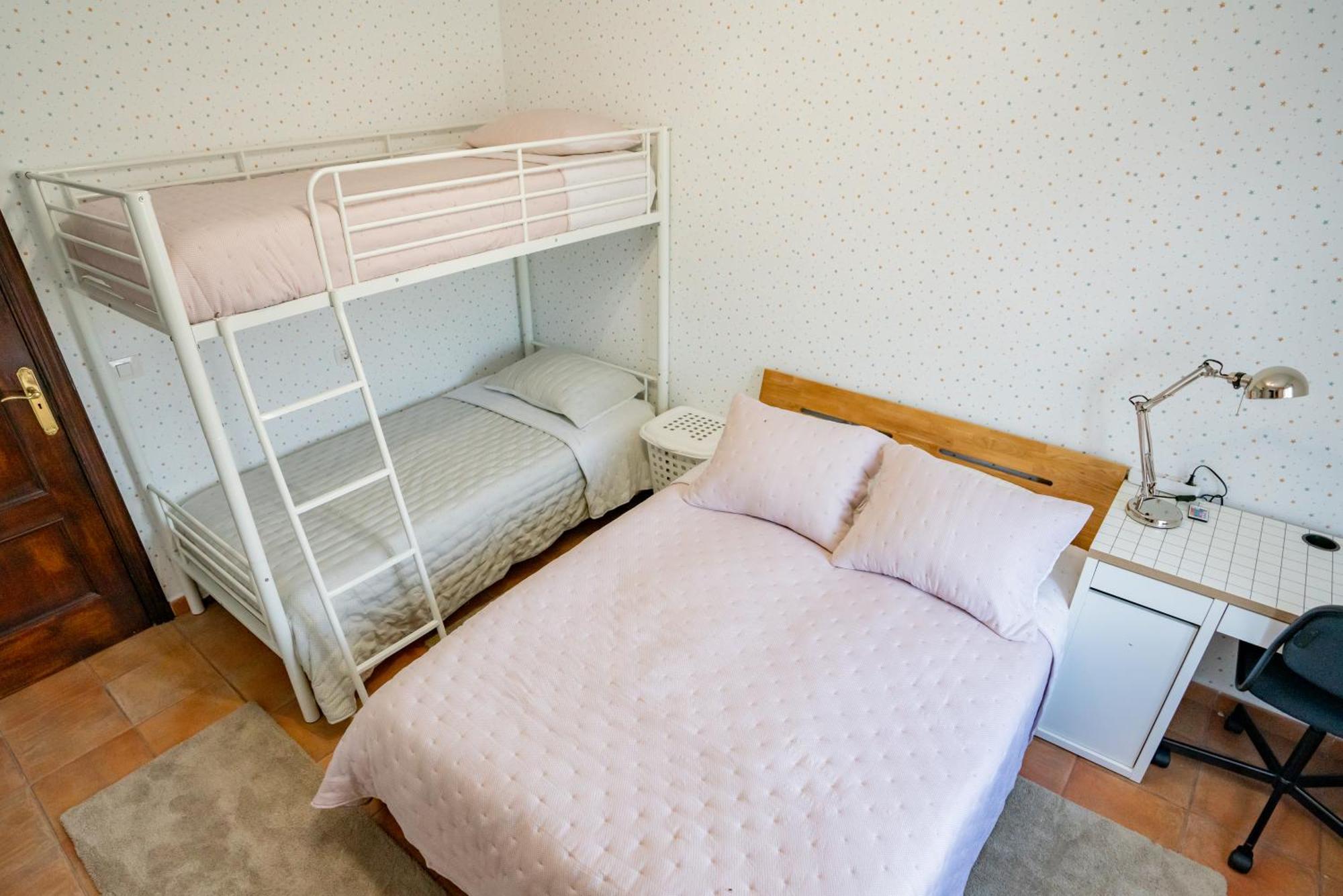 Casa Julio - Alcala Complete Coastal Retreat - Entire Apartment - 3 Min Walk From The Ocean - Shared Entrance With Host 外观 照片