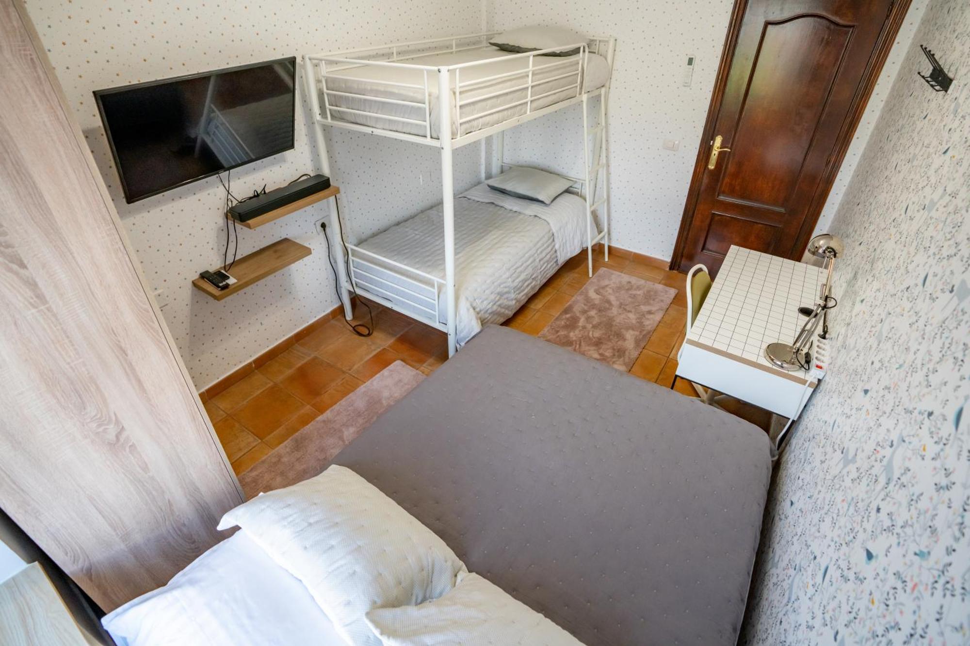 Casa Julio - Alcala Complete Coastal Retreat - Entire Apartment - 3 Min Walk From The Ocean - Shared Entrance With Host 外观 照片