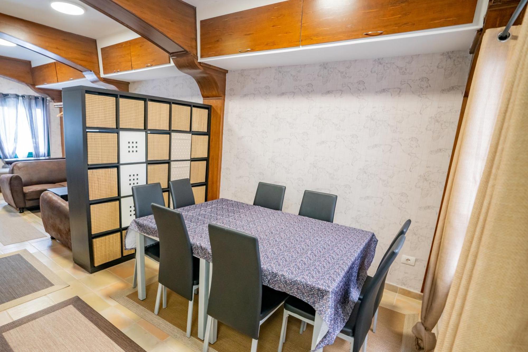 Casa Julio - Alcala Complete Coastal Retreat - Entire Apartment - 3 Min Walk From The Ocean - Shared Entrance With Host 外观 照片